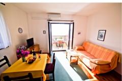Apartmani Aniva Apartman 3: (2+2) – A3 foto 1