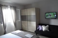 Apartmani Bruna Apartman 3 – LILA foto 2