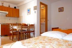 Apartmani Milan Rogulj Apartman 4 – studio foto 5