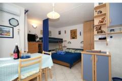 Apartmani  PAVLIŠA Apartman 3 – A 2+2 foto 4