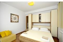 Apartmani Penić Apartman 1 – Yellow foto 4