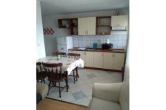 Apartmani Leila Apartman 2 – A 4+1 foto 1