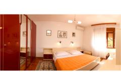 Apartmani Ćurković Apartman 1 – 2. kat foto 3