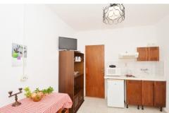 Apartmani Mary Luna Apartman 2 – Studio foto 4
