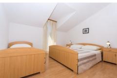 Nakiros Rent Apartman 1 – Brown foto 5