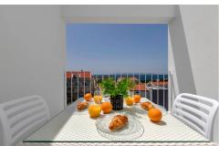 Apartmani Strada Tučepi Apartman 3: (2+1) – Green A3 foto 1