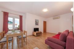 Apartmani Svjetlana i Ivo Mravičić Apartman 4 – 4: A2+2 foto 3