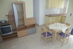 Apartmani Svjetlana i Ivo Mravičić Apartman 1 – 1: A4+2 foto 1