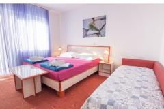 Apartmani Vanja Tučepi Soba 4 – 3+2 foto 1