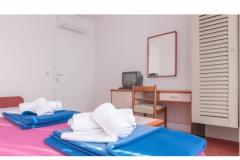 Apartmani Vanja Tučepi Soba 4 – 3+2 foto 2