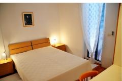 Apartmani Zdenka Čobrnić Apartman 3 – 2kat 2+2 foto 1