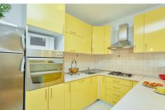 Apartmani Zelic Tucepi Apartman 2: (2+2) – Yellow Apt foto 1