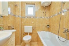Apartmani Zelic Tucepi Apartman 2: (2+2) – Yellow Apt foto 4