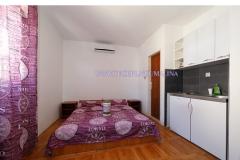 Apartmani Malina i Krsto Apartman 2 – Una foto 1