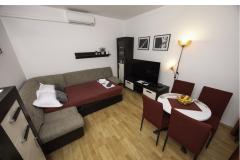 Apartmani Love Tučepi Apartman 4 – CRVENI APP foto 2