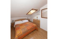 Apartmani Milana - Kuća 2 Apartman 4 – B8.A2+1+1 foto 1