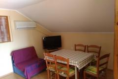 Apartmani Cestar Apartman 1 – Potkrovlje foto 1