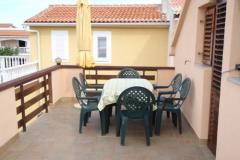 Apartmani Cestar Apartman 1 – Potkrovlje foto 5