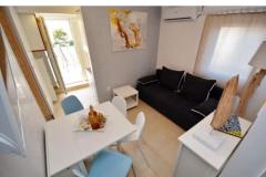 Apartmani Laura Vir Apartman 3 – Art foto 3