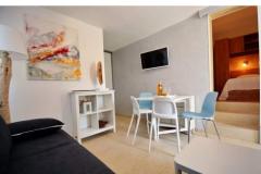 Apartmani Laura Vir Apartman 3 – Art foto 4