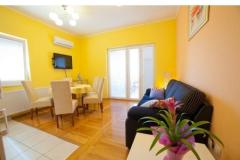Apartmani Iris Apartman 3 – žuti foto 1