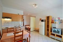 Apartmani Pešut Apartman 1 – prizemlje1 foto 3