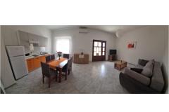 Apartmani Riva Apartman 1 – App 3+2 foto 1