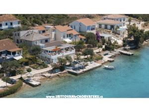 Apartmani Corto Maltese i Casablan