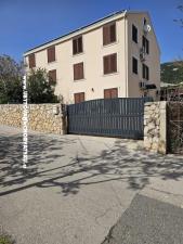 Apartmani Željko-Baška