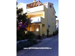 Apartmani Marino