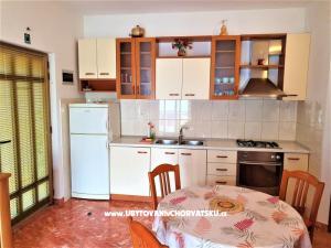 Apartmani Marino
