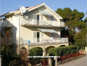 Apartmani Lucija