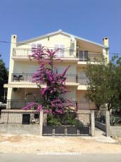 Apartmani Mara 