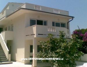 Apartmani Tomy