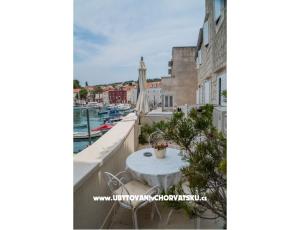 Apartmani Tonsic Sutivan