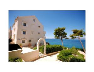 Sutivan Best Apartmani