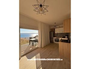 Beachfront Apartmani A+M
