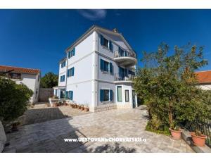 Apartmani Crnčić