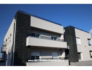 Apartmani Kiara