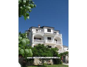 Apartmani Danica