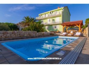 Apartmani Villa Seka pool &amp; sauna