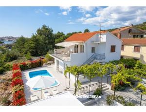 Villa Ema