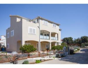 Apartmani Sharo