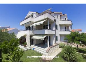 Apartmani 49