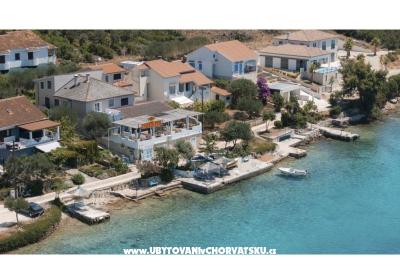 Apartmani Corto Maltese i Casablan