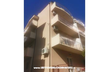 Apartmani Divić - Villa Mateo  Baška Voda Hrvatska