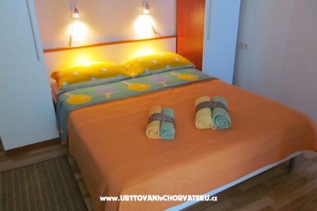 Apartmani Danese foto 4