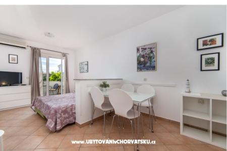 Apartmani DIVNA foto 4