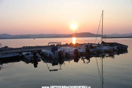 Apartmani Vili foto 2