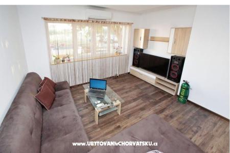 Apartman Anka foto 2